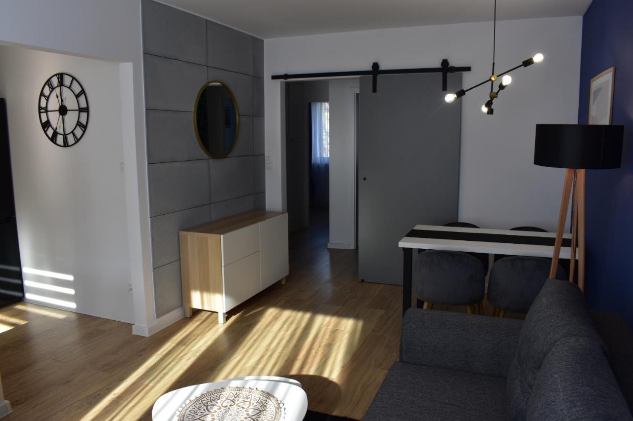 Apartament W Centrum Przy Parku Na Wyspie ピワ エクステリア 写真