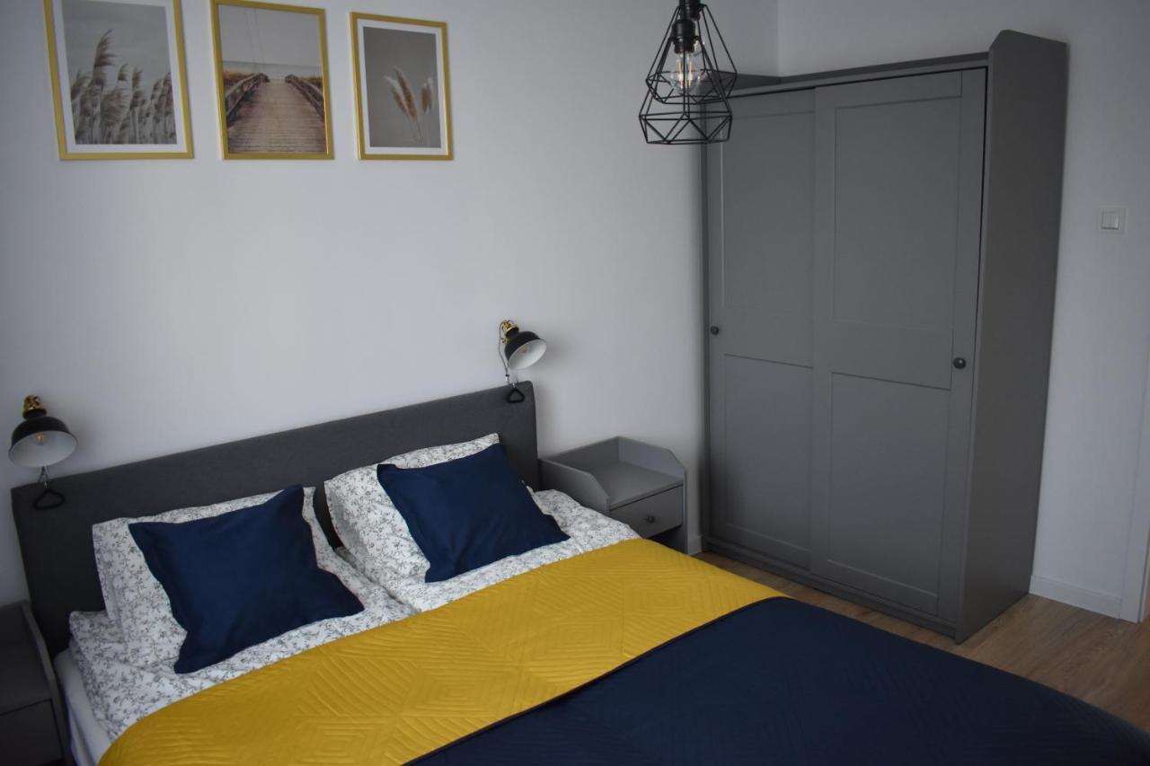 Apartament W Centrum Przy Parku Na Wyspie ピワ エクステリア 写真